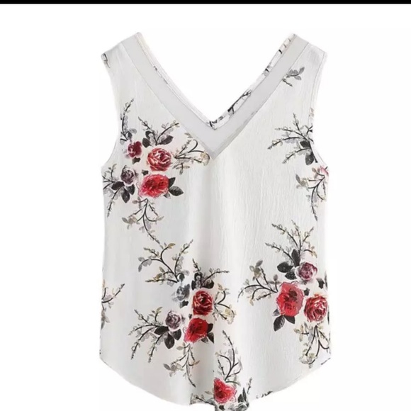 SALE!! Chiffon casual sleeveless floral top - Picture 2 of 8